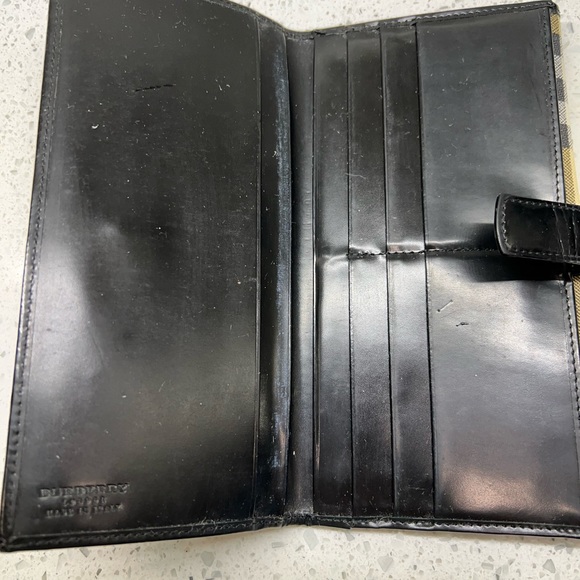 Vintage Burberry Wallet - Picture 6 of 7